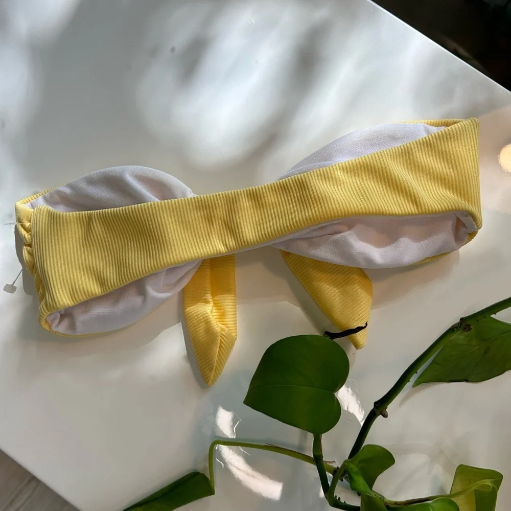 Xhileration Bikini Top - Picture 2 of 2